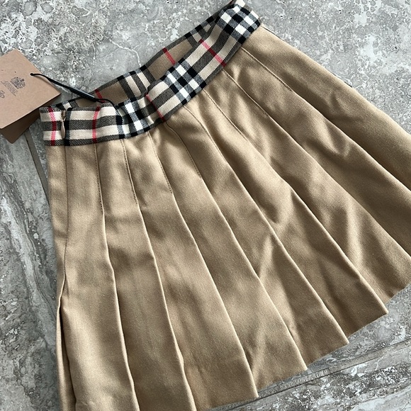 Burberry Lana Vintage Check Combo Wool Pleated Skirt, Girl's Size 3Y New w/Tag - Picture 5 of 8